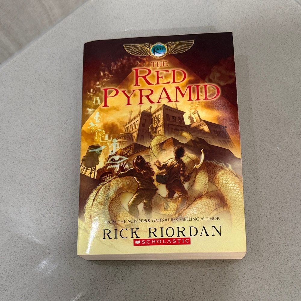 Scholastic The Red Pyramid with Red and Gold Cover